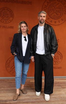 Luka Karabatic et sa compagne Jeny Priez au photocall du village night session lors des Internationaux de France de Tennis de Roland Garros 2026, à Paris, France, le 5 juin 2026 Jacovides Moreau Bestimage Celebs attending the village photocall during the 2026 French Open at Roland Garros in Paris, France, on June 5, 2026 Paris France  Copyright: xJACOVIDES-MOREAUx xBESTIMAGExJACOVIDES-MOREAUx xBESTIMAGEx