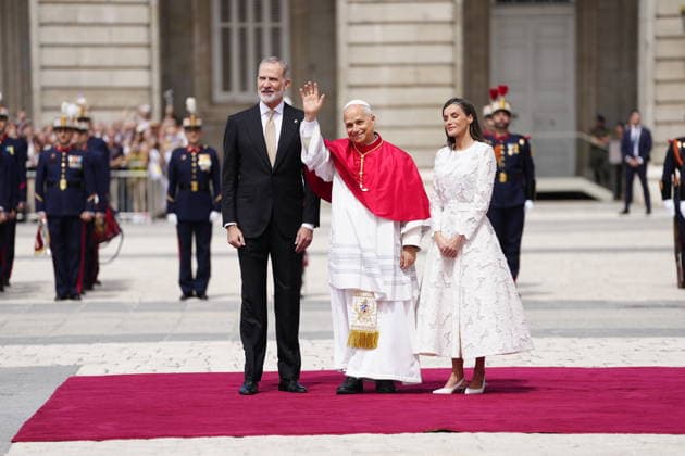 06-06-2026 Madrid King Felipe and Queen Letizia welcome Pope Leo XIV at the Royal palace in Madrid. No Spain Â  Copyright: xPPEx