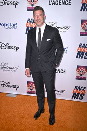 Jesse Palmerbei der 33. Race to Erase MS Gala im Fairmont Century Plaza. Los Angeles, 05.06.2026 *** Jesse Palmerat the 33 Race to Erase MS Gala at the Fairmont Century Plaza Los Angeles, 05 06 2026 Foto:xD.xStarbuckx xFuturexImagex ms_6664