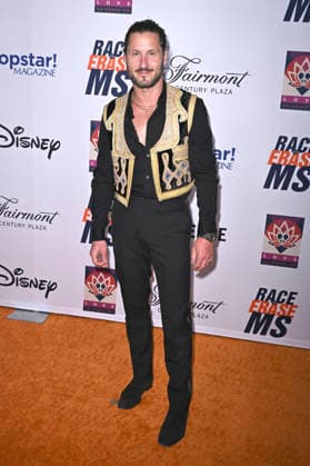 Valentin Chmerkovskiy bei der 33. Race to Erase MS Gala im Fairmont Century Plaza. Los Angeles, 05.06.2026 *** Valentin Chmerkovskiy at the 33 Race to Erase MS Gala at the Fairmont Century Plaza Los Angeles, 05 06 2026 Foto:xD.xStarbuckx xFuturexImagex ms_6669