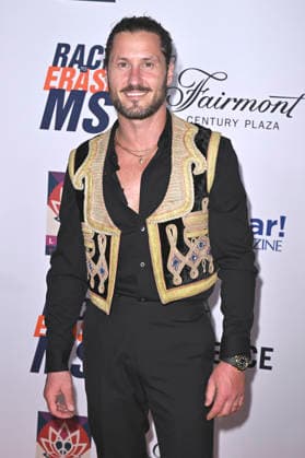 Valentin Chmerkovskiy bei der 33. Race to Erase MS Gala im Fairmont Century Plaza. Los Angeles, 05.06.2026 *** Valentin Chmerkovskiy at the 33 Race to Erase MS Gala at the Fairmont Century Plaza Los Angeles, 05 06 2026 Foto:xD.xStarbuckx xFuturexImagex ms_6670