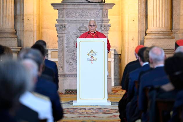 The Royal House receives Pope Leo XIV at the Royal Palace in Madrid Pope Leo XIV delivers a speech during his welcoming ceremony at the Royal Palace, June 6, 2026, in Madrid Spain The reception brings together the highest authorities of the State and the Catholic Church in Spain and marks the official beginning of the pontiffs agenda in the country 06 JUNE 2026 PAPAL VISIT Madrid Madrid Madrid Spain  Copyright: xAlbertoxOrtegax 7576008
