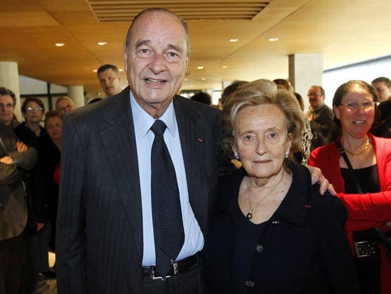Bernadette Chirac, Wife Of Former French President Jacques Chirac, Dies At 93 Bernadette Chirac, wife of former French President Jacques Chirac, has died at the age of 93. A steadfast supporter throughout her husband’s political career, Bernadette Chodron de Courcel became an influential figure in French public life. She served as a member of the Corrèze General Council and was deeply involved in charitable work. She passed away on Friday at the age of 93. FILE - French Former president Jacques Chirac and his wife Bernadette unveil the Christian Dior exhibition held at the Jacques Chirac museum, in his birth native village of Sarran, France on March 20, 2010. Photo by Patrick Bernard ABACAPRESS.COM Sarran Correze France  Copyright: xBernardxPatrick ABACAx