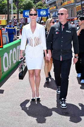 Guest in the paddocks of the Formula 1 Louis Vuitton Grand Prix of Monaco 2026, in Monte Carlo, Monaco, on June 6, 2026 Bruno Bebert Bestimage Celebs in the paddocks of the Formula 1 Louis Vuitton Grand Prix of Monaco 2026, in Monte Carlo, Monaco, on June 6, 2026 Monte Carlo Monaco  Copyright: xBrunoxBebertx xBestimagexBrunoxBebertx xBestimagex