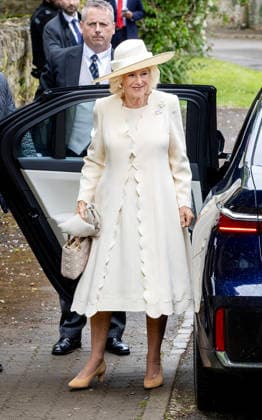 06-06-2026 England Queen Camilla arriving for the wedding of Peter Philips and NHS nurse Harriet Sperling at All Saints church in Kemble, Gloucestershire. Â  Copyright: xPPEx