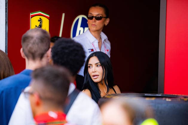 F1 Louis Vuitton Grand Prix de Monaco - Kim and Khloe Kardashian Kim Kardashian (USA) Paddock Guest and Lewis Hamilton (GBR) of Scuderia Ferrari HP girlfriend on Saturday during the 2026 Formula 1 Louis Vuitton Monaco Grand Prix at the Monaco Street Circuit on June 6, 2026. Photo by Antoine LAPEYRE Reveries Agency via ABACAPRESS.COM Monaco Monaco  Copyright: xAntoinexLapeyre ReveriesxAgency ABACAx