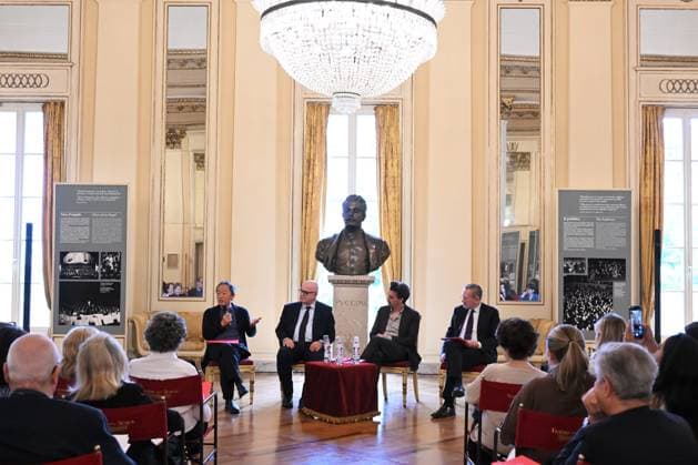 IPA85394673 - Milan,Italy Bizet s CARMEN opera onstage at La Scala institutional presentation conference In the photo:Myung-Whun Chung music director Teatro allaScala,FortunatoOrtombina superintendent of La Scala,Damiano Micheletto director  Copyright: xNickxZonnax xNickxZonnax 85394673