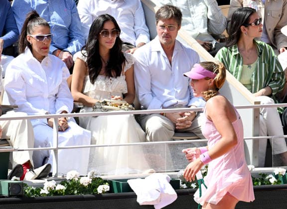 Internationaux de tennis de Roland Garros Finale Dames Brad Pitt and Ines de Ramon during Female Final match at Roland Garros 2026 457089 2026 06 06 France de Ramon, Ines Pitt, Brad  Copyright: xSergexArnalx xStarfacex STAR_457089_008