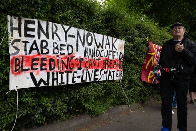 June 6, 2026, Perth, Scotland, UK: Anti-immigration protesters held a demonstration outside The Queens Hotel in Perth, while pro-immigration protesters aligned with Perth Against Racism staged a Reject Hate And Division counter-demonstration outside the Radisson Blu Hotel opposite. Both hotels are being used to house asylum seekers and have been the focus of similar protests in recent months. Perth UK  - ZUMAs357 20260606_zip_s357_002 Copyright: xCameronxScottx