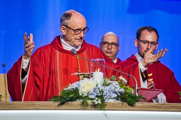 A solemn Mass with the papal legate, Cardinal Michael Czerny, completed the beatification of priests Jan Bula and Vaclav Drbola, at Exhibition Centre in Brno, Czech Republic, on June 6, 2026. (CTKxPhoto PatrikxUhlir) CTKPhotoP2026060603916  CTKPhotoP2026060603916