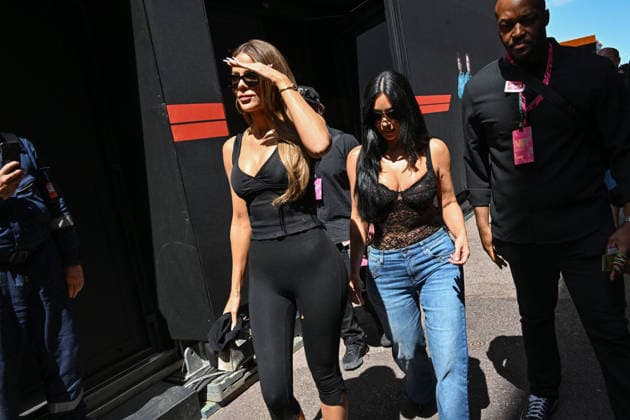 Khloe and Kim Kardashian in the paddocks of the Formula 1 Louis Vuitton Grand Prix of Monaco 2026, in Monte Carlo, Monaco, on June 6, 2026 Bruno Bebert Bestimage Celebs in the paddocks of the Formula 1 Louis Vuitton Grand Prix of Monaco 2026, in Monte Carlo, Monaco, on June 6, 2026 Monte Carlo Monaco  Copyright: xBrunoxBebertx xBestimagexBrunoxBebertx xBestimagex