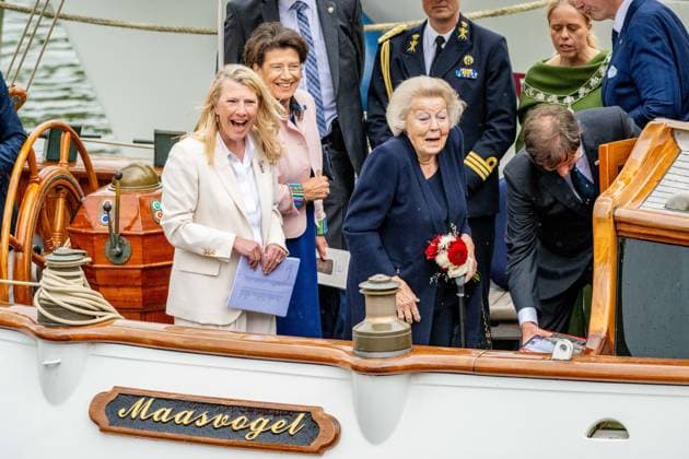 06-06-2026 Rotterdam Princess Beatrix attended the celebration of the 35th anniversary of the Royal Rowing and Sailing Association ˜De Maas™ in Rotterdam. Â  Copyright: xPPEx