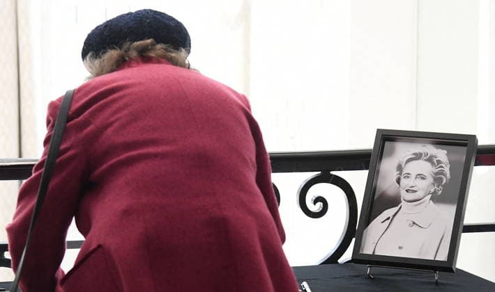 Hommage à Bernadette Chirac à la Maison de lElysée à Paris le 6 juin 2026 Lionel Urman Bestimage Tribute to Bernadette Chirac at the Elysée House in Paris on June 6, 2026 Paris France  Copyright: xLIONELxURMANxx xBESTIMAGExLIONELxURMANxx xBESTIMAGEx