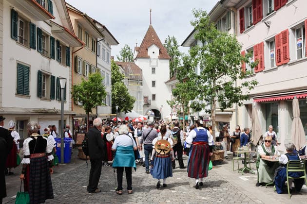 06.06.2026 Schweiz Sursee Schweizerisches Trachtenchorfest. Bild, Altstadt von Sursee. *** 06 06 2026 Switzerland Sursee Swiss Traditional Choir Festival Picture, Old Town of Sursee 