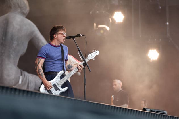 Rudy Purkat (Bass) während des Auftritts der französischen Metalcore-Band Landmvrks im Rahmen des Festivals Rock am Ring 2026 am Nürburgring. Nürburg Rock am Ring Rheinland-Pfalz Germany *** Rudy Purkat bass during the performance of the French metalcore band Landmvrks as part of the Rock am Ring 2026 festival at the Nürburgring Nürburg Rock am Ring Rheinland Pfalz Germany