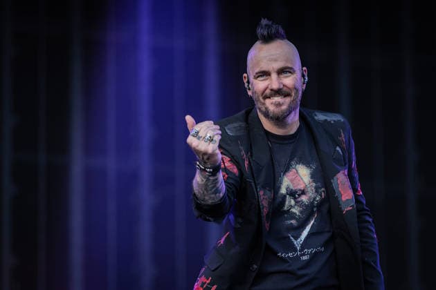 Rock am Ring 2026, Tag 2, 6.6.2026 Die kanadischen Alternative-Rocker von Three Days Grace -- Mit dem Traditionsfestival Rock am Ring am Nürburgring in der Eifel startet in Deutschland die Festival-Saison. Rock am Ring findet in diesem Jahr vom 5. bis 7. Juni statt. Rund 80 Bands und Künstler stehen auf einer der drei großen Bühnen. Nürburg Nürburgring Rheinland-Pfalz Deutschland *** Rock am Ring 2026, Day 2, 6 6 2026 The Canadian alternative rockers from Three Days Grace The traditional Rock am Ring festival at the Nürburgring in the Eifel region kicks off the festival season in Germany Rock am Ring will take place this year from June 5 to 7 Around 80 bands and artists will perform on one of the three large stages Nürburg Nürburgrin Copyright: xSebastianxDerixx