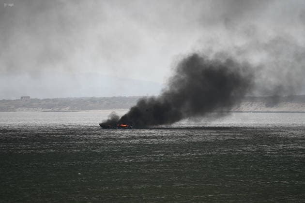 MANTA FIRE BOATS Manta, June 06, 2026 Fire of several boats in the Port of Manta API PHOTO ARIEL OCHOA Manta Manta ManaboÂ Ecuador DIS MANTA FIRE BOATS 4769db7c1f63249c6244f3c7d53990e0 Copyright: xArielxOchoax
