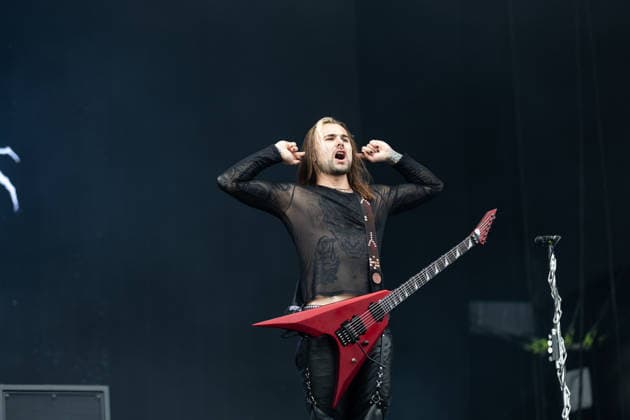 Yannick Lehmann (Gitarre) während des Auftritts der Schweizer Metalband Paleface Swiss im Rahmen des Festivals Rock am Ring 2026 am Nürburgring. Nürburg Rock am Ring Rheinland-Pfalz Germany *** Yannick Lehmann guitar during the performance of the Swiss metal band Paleface Swiss as part of the Rock am Ring 2026 festival at the Nürburgring Nürburg Rock am Ring Rheinland Pfalz Germany