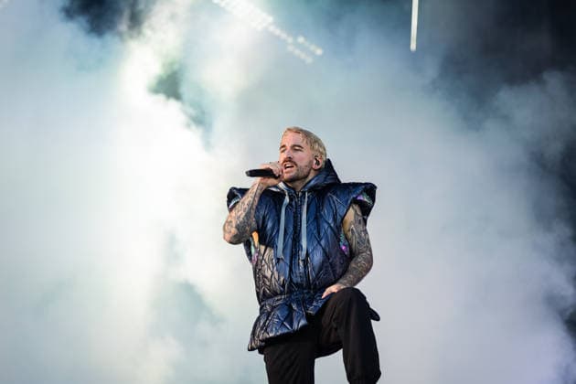 Rock am Ring 2026, Tag 2, 6.6.2026 Electric Callboy aus Castrop-Rauxel -- Mit dem Traditionsfestival Rock am Ring am Nürburgring in der Eifel startet in Deutschland die Festival-Saison. Rock am Ring findet in diesem Jahr vom 5. bis 7. Juni statt. Rund 80 Bands und Künstler stehen auf einer der drei großen Bühnen. Nürburg Nürburgring Rheinland-Pfalz Deutschland *** Rock am Ring 2026, Day 2, 6 6 2026 Electric Callboy from Castrop Rauxel The traditional Rock am Ring festival at the Nürburgring in the Eifel region kicks off the festival season in Germany Rock am Ring will take place this year from June 5 to 7 Around 80 bands and artists will perform on one of the three large stages Nürburg Nürburgring Rhineland-Palatinate Germany Copyright: xSebastianxDerixx