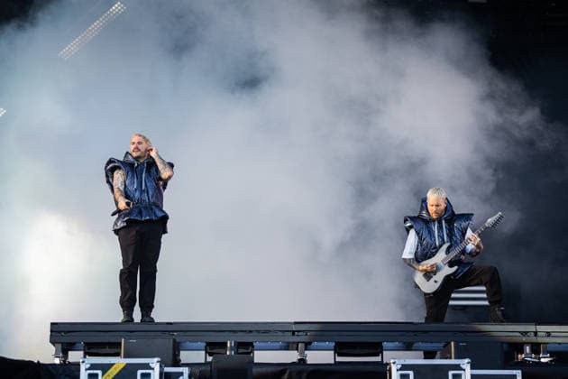Rock am Ring 2026, Tag 2, 6.6.2026 Electric Callboy aus Castrop-Rauxel -- Mit dem Traditionsfestival Rock am Ring am Nürburgring in der Eifel startet in Deutschland die Festival-Saison. Rock am Ring findet in diesem Jahr vom 5. bis 7. Juni statt. Rund 80 Bands und Künstler stehen auf einer der drei großen Bühnen. Nürburg Nürburgring Rheinland-Pfalz Deutschland *** Rock am Ring 2026, Day 2, 6 6 2026 Electric Callboy from Castrop Rauxel The traditional Rock am Ring festival at the Nürburgring in the Eifel region kicks off the festival season in Germany Rock am Ring will take place this year from June 5 to 7 Around 80 bands and artists will perform on one of the three large stages Nürburg Nürburgring Rhineland-Palatinate Germany Copyright: xSebastianxDerixx