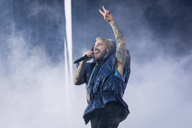 Rock am Ring 2026, Tag 2, 6.6.2026 Electric Callboy aus Castrop-Rauxel -- Mit dem Traditionsfestival Rock am Ring am Nürburgring in der Eifel startet in Deutschland die Festival-Saison. Rock am Ring findet in diesem Jahr vom 5. bis 7. Juni statt. Rund 80 Bands und Künstler stehen auf einer der drei großen Bühnen. Nürburg Nürburgring Rheinland-Pfalz Deutschland *** Rock am Ring 2026, Day 2, 6 6 2026 Electric Callboy from Castrop Rauxel The traditional Rock am Ring festival at the Nürburgring in the Eifel region kicks off the festival season in Germany Rock am Ring will take place this year from June 5 to 7 Around 80 bands and artists will perform on one of the three large stages Nürburg Nürburgring Rhineland-Palatinate Germany Copyright: xSebastianxDerixx
