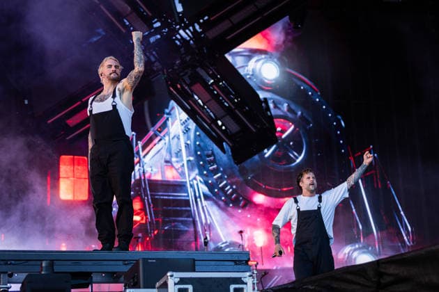 Rock am Ring 2026, Tag 2, 6.6.2026 Electric Callboy aus Castrop-Rauxel -- Mit dem Traditionsfestival Rock am Ring am Nürburgring in der Eifel startet in Deutschland die Festival-Saison. Rock am Ring findet in diesem Jahr vom 5. bis 7. Juni statt. Rund 80 Bands und Künstler stehen auf einer der drei großen Bühnen. Nürburg Nürburgring Rheinland-Pfalz Deutschland *** Rock am Ring 2026, Day 2, 6 6 2026 Electric Callboy from Castrop Rauxel The traditional Rock am Ring festival at the Nürburgring in the Eifel region kicks off the festival season in Germany Rock am Ring will take place this year from June 5 to 7 Around 80 bands and artists will perform on one of the three large stages Nürburg Nürburgring Rhineland-Palatinate Germany Copyright: xSebastianxDerixx