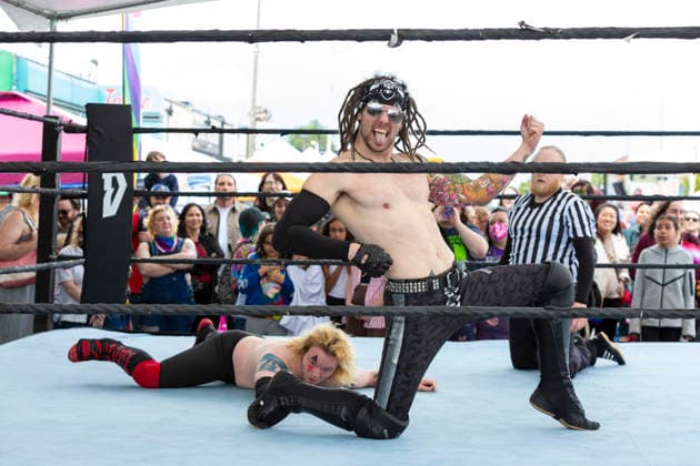 June 6, 2026, Seattle, Washington, USA: A wrestler reacts to a throw during the Pride Championship event at the White Center Pride festival in Seattle on Saturday, June 6, 2026. Seattle USA - ZUMAg235 20260606_zap_g235_003 Copyright: xPaulxChristianxGordonx