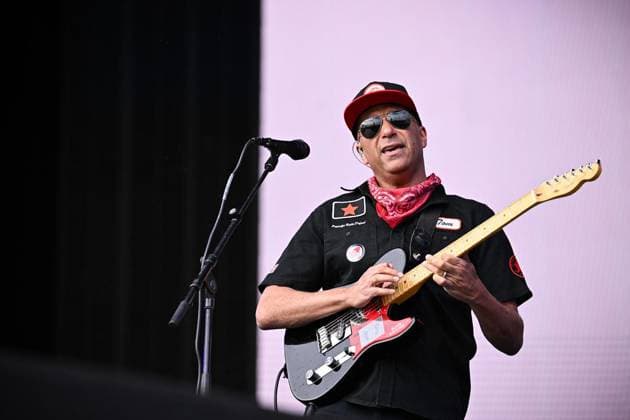 Rock am Ring 2026 ** NUR FÜR REDAKTIONELLE ZWECKE ** EDITORIAL USE ONLY **<p>Tom Morello spielt bei Rock am Ring Festival, am 06.06.2026 im Nürburgring. Deutschland NRW Nürburg Copyright: SocratesxTassos *** Rock am Ring 2026 FOR EDITORIAL PURPOSES ONLY EDITORIAL USE ONLY p Tom Morello plays at Rock am Ring Festival, on 06 06 2026 at Nürburgring Germany NRW Nürburg Copyright SocratesxTassos Copyright: SocratesxTassos doc866d0a1mbvds2avwv8b ,EDITORIAL USE ONLY