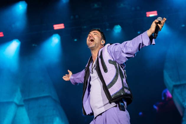 Rock am Ring 2026, Tag 2, 6.6.2026 Auftritt von Marteria -- Mit dem Traditionsfestival Rock am Ring am Nürburgring in der Eifel startet in Deutschland die Festival-Saison. Rock am Ring findet in diesem Jahr vom 5. bis 7. Juni statt. Rund 80 Bands und Künstler stehen auf einer der drei großen Bühnen. Nürburg Nürburgring Rheinland-Pfalz Deutschland *** Rock am Ring 2026, Day 2, 6 6 2026 Performance by Marteria The traditional Rock am Ring festival at the Nürburgring in the Eifel region kicks off the festival season in Germany Rock am Ring will take place this year from 5 to 7 June Around 80 bands and artists will perform on one of the three large stages Nürburg Nürburgring Rhineland-Palatinate Germany Copyright: xSebastianxDerixx