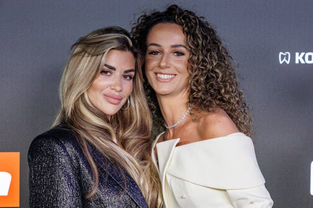 06.06.2026. Leverkusen. (l-r) Dijana Cvijetic und Samira Cilingir am Rande des Fame Fighting, das große Promibox-Event von BILD und Eugen Lopez in der Leverkusener Ostermann Arena. Zum ersten Mal in Kooperation mit dem britischen Pendant Misfits Boxing und dem internationalen Medienpartner The Sun. Leverkusen Ostermann Arena Nordrhein-Westfalen Deutschland *** 06 06 2026 Leverkusen l r Dijana Cvijetic and Samira Cilingir on the sidelines of Fame Fighting, the big celebrity boxing event organized by BILD and Eugen Lopez at the Ostermann Arena in Leverkusen For the first time in cooperation with the British counterpart Misfits Boxing and the international media partner The Sun Leverkusen Ostermann Arena North Rhine-Westphalia Germany