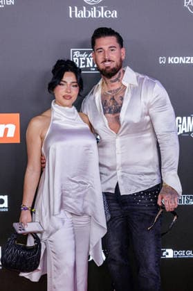 06.06.2026. Leverkusen. Leyla und Mike Heiter am Rande des Fame Fighting, das große Promibox-Event von BILD und Eugen Lopez in der Leverkusener Ostermann Arena. Zum ersten Mal in Kooperation mit dem britischen Pendant Misfits Boxing und dem internationalen Medienpartner The Sun. Leverkusen Ostermann Arena Nordrhein-Westfalen Deutschland *** 06 06 2026 Leverkusen Leyla and Mike Heiter on the verge of Fame Fighting, the big celebrity boxing event by BILD and Eugen Lopez in the Ostermann Arena in Leverkusen For the first time in cooperation with the British counterpart Misfits Boxing and the international media partner The Sun Leverkusen Ostermann Arena North Rhine-Westphalia Germany