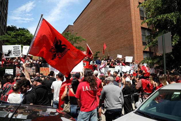 Protest in Support of Demonstrations in Albania in front of Albanian Embassy in New York City, USA. Protesters hold signs and Albanian national flags as they take part in a demonstration in front of the Albanian Consulate in New York, USA, on June 6, 2026. Protesters are supporting demonstrations in Albania opposing the construction of a luxury tourism complex project in the protected area of Narta Lagoon in the city of Vlore, linked to US President Donald Trump s son-in-law, Jared Kushner, and his wife, Ivanka Trump. The project was planned for two areas along the Adriatic coast, the protected delta area of Vjosa-Narta and the nearby uninhabited island of Sazan, once a secret communist military base. Light Studio Agency Dritan Haxhia New Copyright: xLightxStudioxAgencyx xDritanxHaxhiax