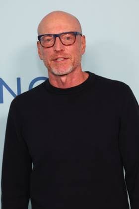 Shrinking Emmy FYC Event Screening LOS ANGELES, CALIFORNIA - JUNE 06: Earl Martin at Apple TV s Shrinking Emmy FYC Event Screening at DGA Theater Complex on June 06, 2026 in Los Angeles, California Credit: AdMedia EDITORIAL USE ONLY  Copyright: xx AdMediax admphotosthree000459