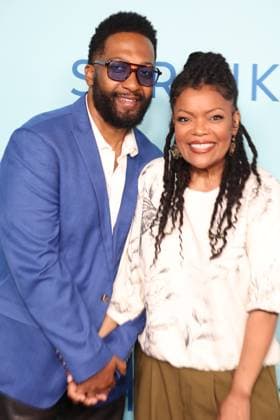 Shrinking Emmy FYC Event Screening LOS ANGELES, CALIFORNIA - JUNE 06: Anthony Davis and Yvette Nicole Brown at Apple TV s Shrinking Emmy FYC Event Screening at DGA Theater Complex on June 06, 2026 in Los Angeles, California Credit: AdMedia EDITORIAL USE ONLY  Copyright: xx AdMediax admphotosthree000551
