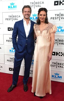 June 6, 2026, New York, Ny, USA: JOSHUA JACKSON and KATIE HOLMES attend the Ã¢â‚¬ËœHappy HoursÃ¢â‚¬â ¢ World Premiere at the Tribeca Festival 2026,.BMCC, NYC.June 6, 2026. . Happy Hours World Premiere at the Tribeca Festival 2026.BMCC, NYC.June 6, 2026. New York USA - ZUMAms4_ 20260606_faf_ms4_006 Copyright: xSoniaxMoskowitzxGordonx