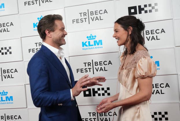 June 6, 2026, New York, New York, USA: JOSHUA JACKSON and KATIE HOLMES attend the Happy Hours World Premiere at the Tribeca Festival 2026. New York USA - ZUMAms4_ 20260606_faf_ms4_007 Copyright: xSoniaxMoskowitzxGordonx