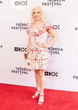 June 6, 2026, New York, New York, USA: Tina Win wearing dress by Camilla Franks attends premiere of Only What We Carry at Tribeca Film Festival at SVA Theatre in New York, NY on June 6, 2026. New York USA - ZUMAr339 20260606_znp_r339_109 Copyright: xLevxRadinx