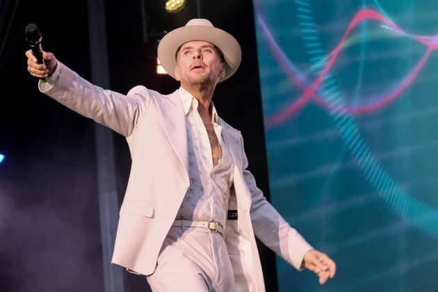 British singer songwriter, Matthew Weston Goss in Southampton, UK - 06 Jun 2026 British singer songwriter, Matthew Weston Goss, known as Matt Goss, former member of UK boy band Bros, performs live on stage at Let s Rock Festival at St Mary s Stadium. He was the lead singer of 1980s pop group Bros. In 1989, Bros won the Brit Award for Breakthrough Artist . Southampton United Kingdom Copyright: xDawnxFletcher-Parkx xSOPAxImagesx DSCF3617