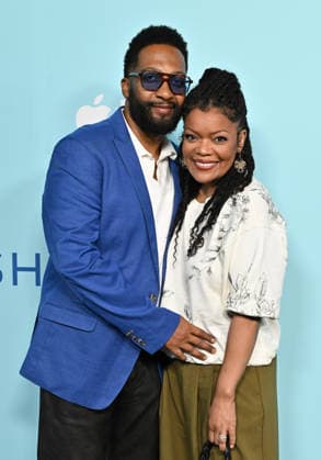 Apple TV™s ˜Shrinking™ Emmy FYC Anthony Roy Davis and Yvette Nicole Brown arriving to Apple TV™s Shrinking Emmy FYC event screening held at the Directors Guild Theatre on June 6, 2026 in Los Angeles, CA. Los Angeles Directors Guild Theatre California USA Copyright: xLisaxOConnorx xAFF-USA.comx