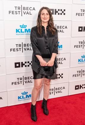 June 6, 2026, New York, New York, USA: Sara Bareilles attends premiere of Happy Hours at Tribeca Film Festival at BMCC in New York, NY on June 6, 2026. New York USA - ZUMAr339 20260606_znp_r339_129 Copyright: xLevxRadinx