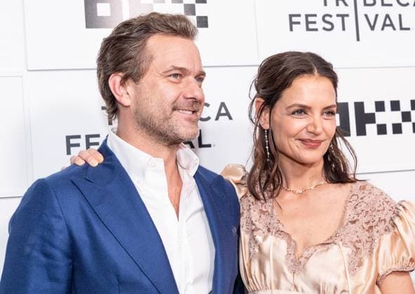 June 6, 2026, New York, New York, USA: Joshua Jackson and Katie Holmes attend premiere of Happy Hours at Tribeca Film Festival at BMCC in New York, NY on June 6, 2026. New York USA - ZUMAr339 20260606_znp_r339_174 Copyright: xLevxRadinx
