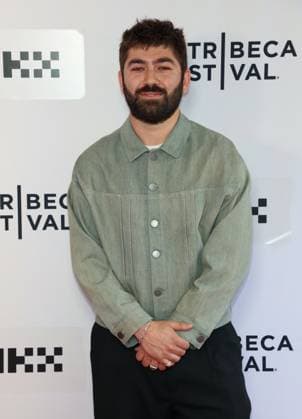 Tribeca Festival - Only What We Carry Premiere - NYC Guest attends the premiere Only What We Carry at the Tribeca Film Festival in New York, NY on June 6, 2026. Photo by Charles Guerin ABACAPRESS.COM New York City NY United States  Copyright: xGuerinxCharles ABACAx