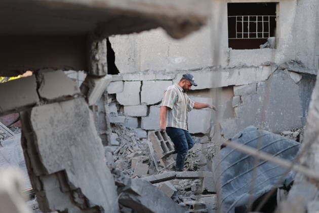 Israeli strike targeted a house in the Maghazi Refugee Camp in the central Gaza Strip GAZA CITY, GAZA, PALESTINE - JUNE 07: A Palestinian inspects the area following Israeli army targeted a house belonging to Fuad Abu Asheba in the Maghazi Refugee Camp, violating the ceasefire reportedly resulted in casualties and injuries, while the targeted house was completely destroyed in Gaza City, Gaza, Palestine, on June 07, 2026. Mahmoud Abu Hamda Anadolu Gaza City Gaza. Editorial use only. Please get in touch for any other usage.  Copyright: x2026xAnadoluxMahmoudxAbuxHamdax