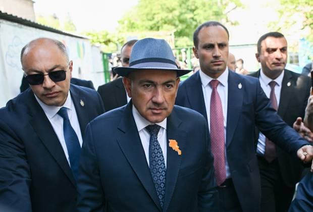Armenia Parliamentary Election 9184604 07.06.2026 Civil Contract party leader and Armenian Prime Minister Nikol Pashinyan arrives at a polling station during the Armenian parliamentary election in Yerevan, Armenia. Stringer Sputnik Yerevan Armenia  Copyright: xStringerx