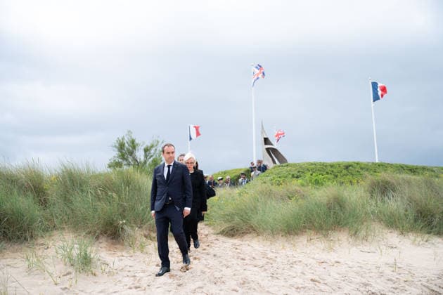 Sebastien Lecornu At D-Day Commemoration - Normandy Sebastien Lecornu, French Prime Minister, arrives at the ceremony at the school of naval fusiliers and marine commandos during the commemorations of the June 6, 1944 Normandy Landings in Ouistreham, France on June 6, 2026. Photo by Gregoire Campione Pool ABACAPRESS.COM France  Copyright: xCampionexGregoire ABACAx