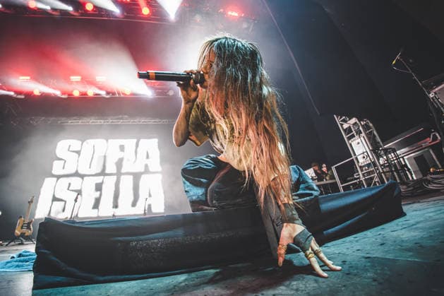 Sofia Isella live at Northside 2026 Aarhus, Denmark. 06th, June 2026. The American singer and musician Sofia Isella performs a live concert during the Danish music festival Northside 2026 in Aarhus. Denmark, Aarhus  Copyright: xGonzalesxPhoto RolfxMeldgaardx