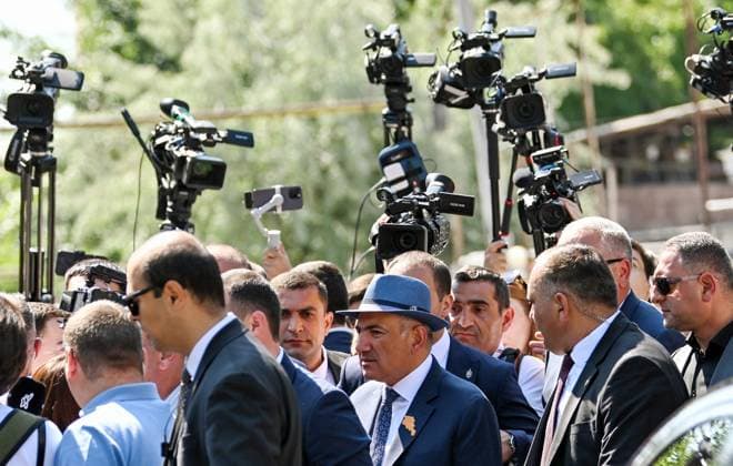 Armenia Parliamentary Election 9184687 07.06.2026 Civil Contract party leader and Armenian Prime Minister Nikol Pashinyan leaves a polling station after casting his ballot during the Armenian parliamentary election in Yerevan, Armenia. Sputnik Yerevan Armenia  Copyright: xx