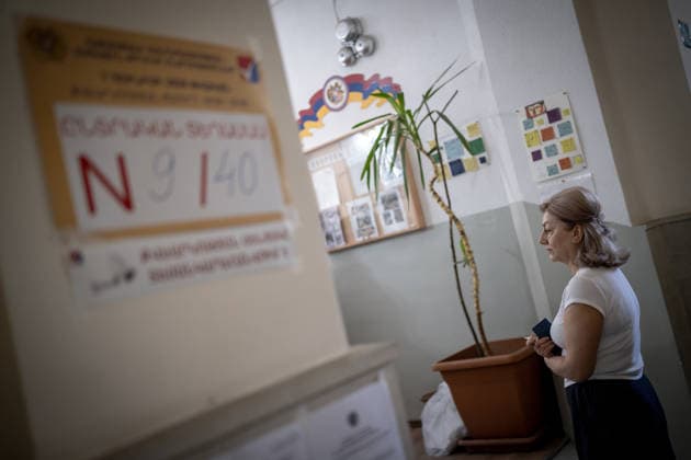 Parliamentary election in Armenia YEREVAN, ARMENIA - JUNE 7: Voters cast their ballots during parliamentary elections in Yerevan, Armenia, on June 7, 2026. Polling stations opened across the country as voting began in the election to determine the parliament that will serve for the next five years. Ozge Elif Kizil Anadolu Yerevan Armenia. Editorial use only. Please get in touch for any other usage.  Copyright: x2026xAnadoluxOzgexElifxKizilx