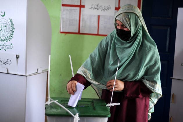 Voting begins in Pakistan s Gilgit-Baltistan polls GILGIT-BALTISTAN, PAKISTAN - JUNE 07: Voters queued up outside polling stations as voting began in elections in Pakistan s Gilgit-Baltistan region to elect a new government for a five-year term on June 07, 2026. Voting stations opened at 8 am (0300GMT) and will continue until 5 pm (1200GMT). Some 396 candidates are competing for 24 direct seats in the regional Legislative Assembly, with 266 of them independent candidates and 130 representing different national and regional political and religiopolitical parties, according to figures by the regional election commission. Hussain Ali Anadolu Gilgit-Baltistan Pakistan. Editorial use only. Please get in touch for any other usage.  Copyright: x2026xAnadoluxHussainxAlix