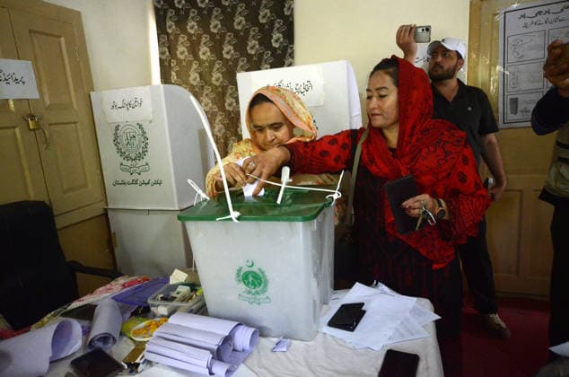 Voting begins in Pakistan s Gilgit-Baltistan polls GILGIT-BALTISTAN, PAKISTAN - JUNE 07: Voters queued up outside polling stations as voting began in elections in Pakistan s Gilgit-Baltistan region to elect a new government for a five-year term on June 07, 2026. Voting stations opened at 8 am (0300GMT) and will continue until 5 pm (1200GMT). Some 396 candidates are competing for 24 direct seats in the regional Legislative Assembly, with 266 of them independent candidates and 130 representing different national and regional political and religiopolitical parties, according to figures by the regional election commission. Hussain Ali Anadolu Gilgit-Baltistan Pakistan. Editorial use only. Please get in touch for any other usage.  Copyright: x2026xAnadoluxHussainxAlix